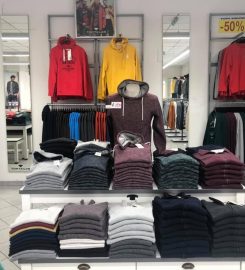 In Shop TOM TAILOR MEN Graz